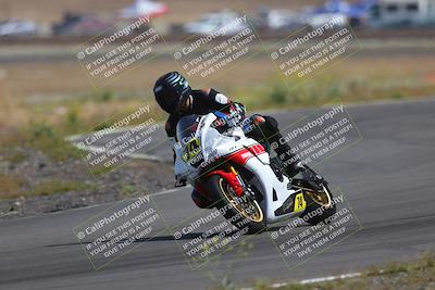 media/Apr-24-2022-TrackXperience (Sun) [[0a4e3d9450]]/Group 3/session 5 turn 6/